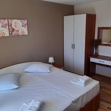 Villa Ravlic Podgora Eksteriør billede
